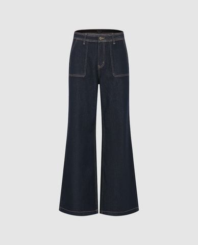  URBAN REVIVO - Quần jeans nữ ống loe viền chỉ phối túi 