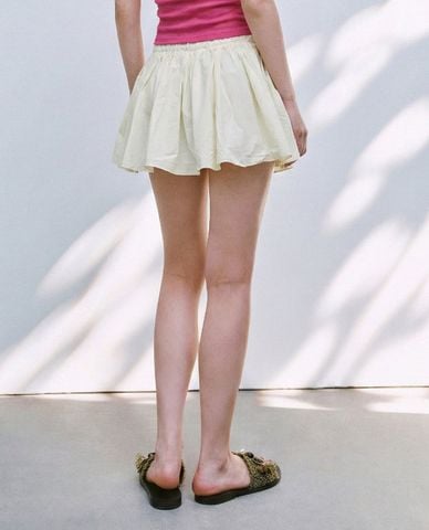  URBAN REVIVO - Chân váy chữ A mini dáng xòe dây rút 