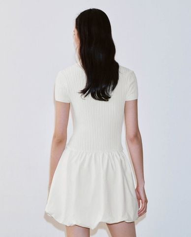  URBAN REVIVO - Đầm mini dáng chữ A tay ngắn 