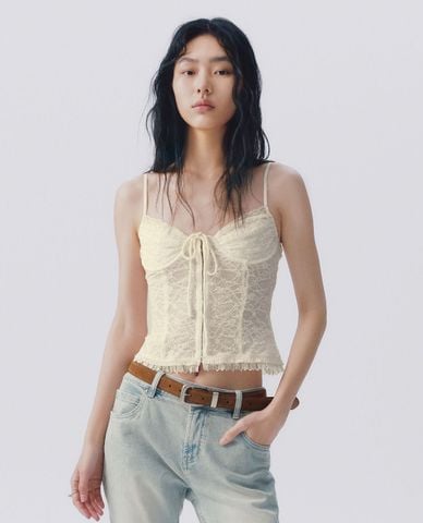  URBAN REVIVO - Áo hai dây nữ cổ tim phối dây rút 