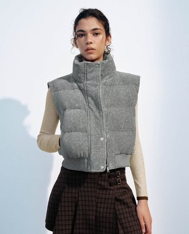  URBAN REVIVO - Áo khoác gilet nữ cổ lông phom croptop 