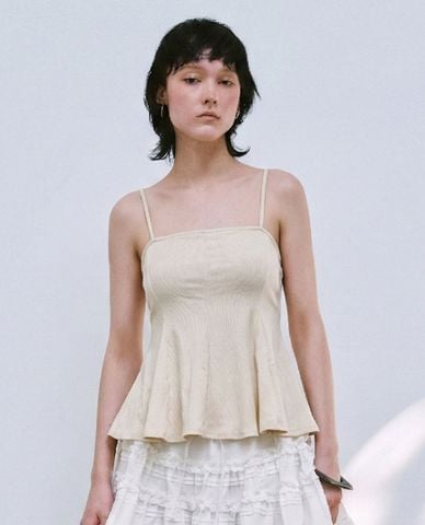  URBAN REVIVO - Áo hai dây nữ dáng xoè nữ tính 