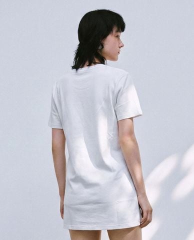  URBAN REVIVO - Đầm mini cổ tròn đính nơ phom suông 