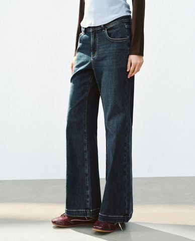 URBAN REVIVO - Quần jeans nữ ống loe wash bạc 