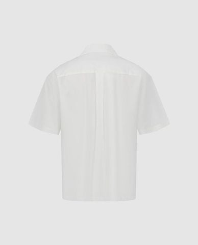  URBAN REVIVO - Áo sơ mi nam tay ngắn in họa tiết 