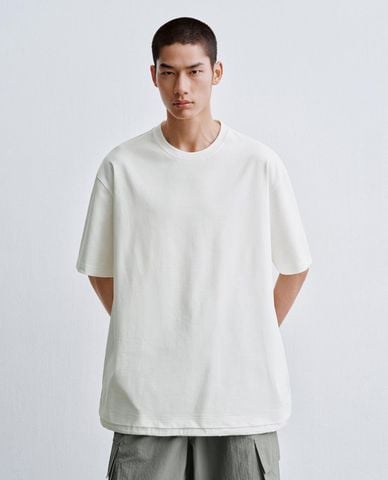  URBAN REVIVO - Áo thun nam cổ tròn tay ngắn 
