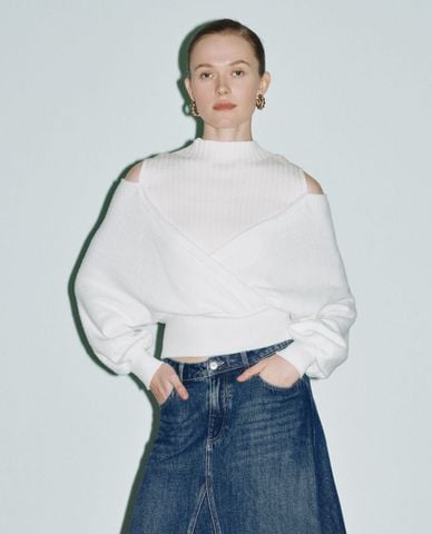  URBAN REVIVO - Áo dệt kim nữ cổ tròn tay dài phối layer 