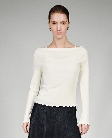  URBAN REVIVO - Áo dệt kim nữ trễ vai tay dài phom ôm 