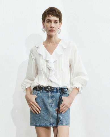  URBAN REVIVO - Áo kiểu nữ cổ V tay dài Ruffle Hem 