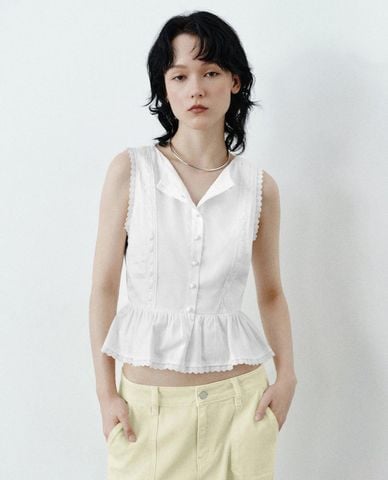  URBAN REVIVO - Áo sát nách nữ dáng xòe phối nút 