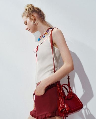  URBAN REVIVO - Áo hai dây nữ cổ tròn phom ôm 