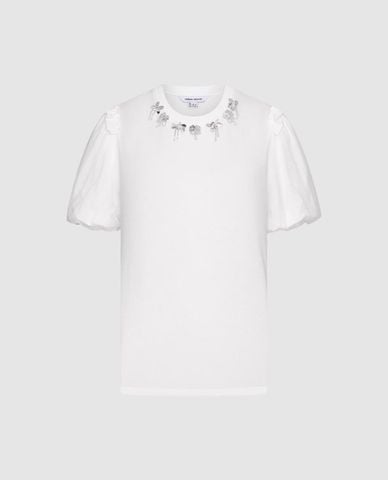  URBAN REVIVO - Áo kiểu nữ cổ tròn tay phồng đính hoa nổi 