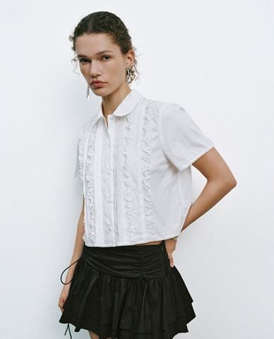  URBAN REVIVO - Áo sơ mi nữ cổ sen phối bèo nhún 