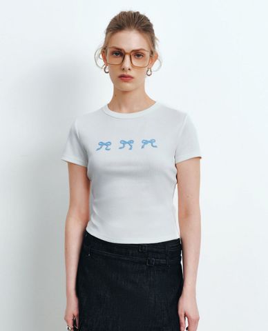  URBAN REVIVO - Áo croptop nữ cổ tròn tay ngắn Printed 