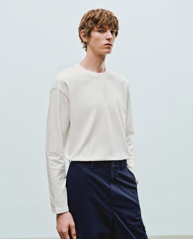  URBAN REVIVO - Áo thun nam cổ tròn tay dài 