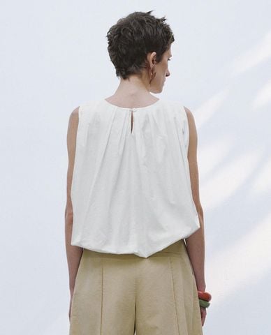  URBAN REVIVO - Áo sát nách nữ cổ tròn phom trái bí 