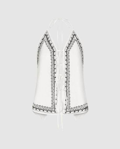  URBAN REVIVO - Áo kiểu nữ cổ yếm thêu họa tiết 