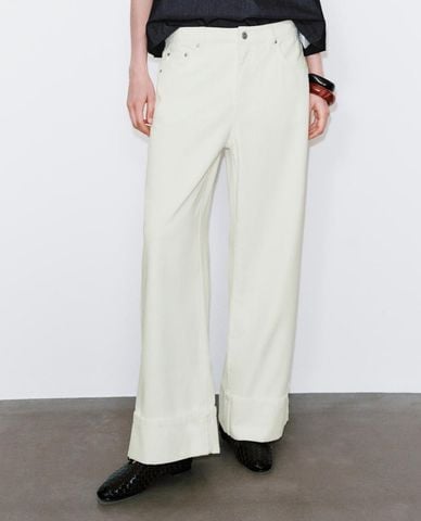  URBAN REVIVO - Quần jeans nữ ống rộng xắn gấu 