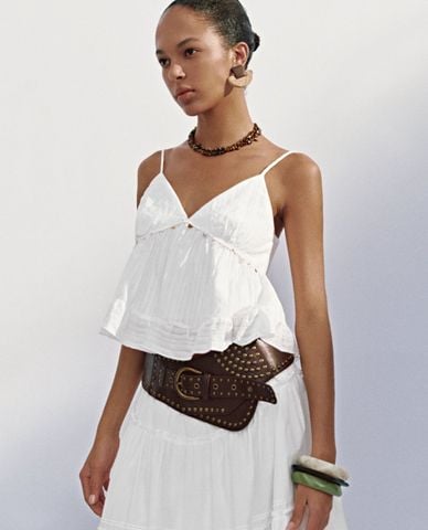  URBAN REVIVO - Áo hai dây nữ cổ V phối hạt 