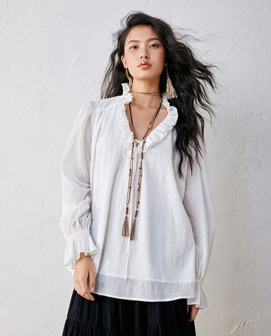  URBAN REVIVO - Áo kiểu nữ cổ V tay dài nhún bèo 