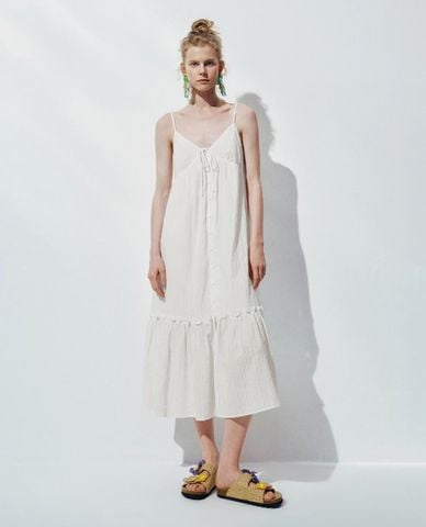  URBAN REVIVO - Đầm hai dây midi xẻ tà Camisole 