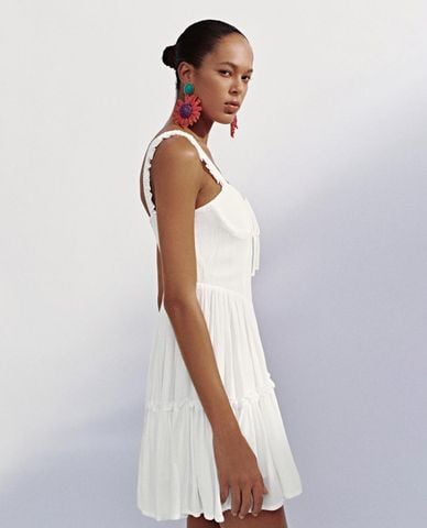  URBAN REVIVO - Đầm hai dây mini cổ tim buộc nơ 