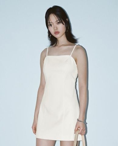  URBAN REVIVO - Đầm hai dây mini dáng suông 