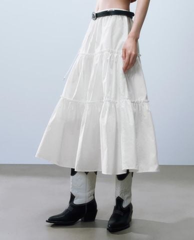  URBAN REVIVO - Chân váy xếp tầng midi lưng thun 