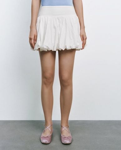  URBAN REVIVO - Chân váy xếp li mini thời thượng 