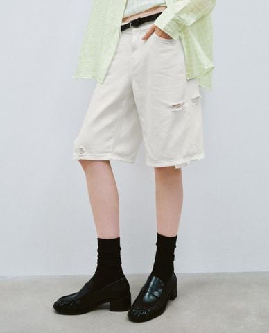  URBAN REVIVO – Quần shorts jeans nữ ngang gối thời trang 