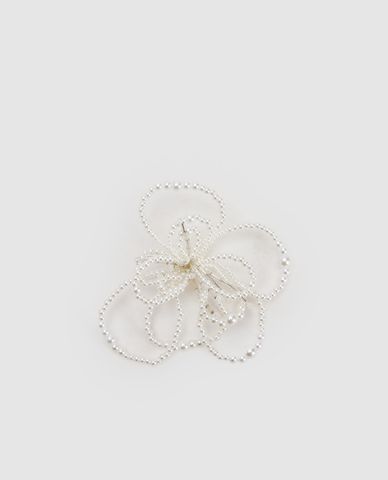  URBAN REVIVO - Khuyên tai nữ hình hoa ngọc trai 