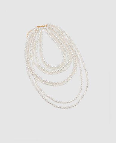  URBAN REVIVO - Vòng cổ nữ ngọc trai nhiều tầng cổ điển 