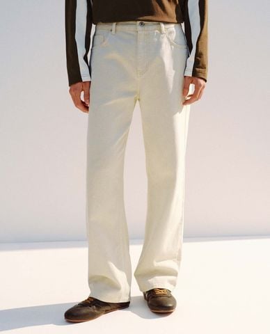  URBAN REVIVO - Quần jeans nam ống rộng tối giản 