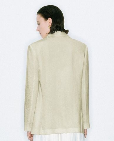  URBAN REVIVO - Áo khoác blazer nữ cổ V tay dài Notched Collar 