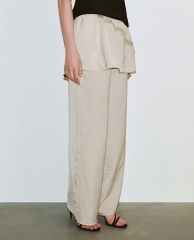  URBAN REVIVO - Quần nữ ống rộng phối chân váy xếp tầng 