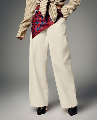  URBAN REVIVO - Quần nữ ống rộng kèm khăn họa tiết 