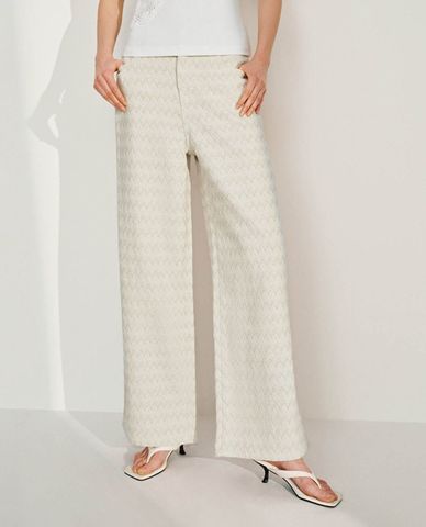  URBAN REVIVO - Quần jeans nữ ống rộng thanh lịch 