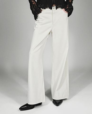  URBAN REVIVO - Quần jeans nữ ống rộng thời trang 