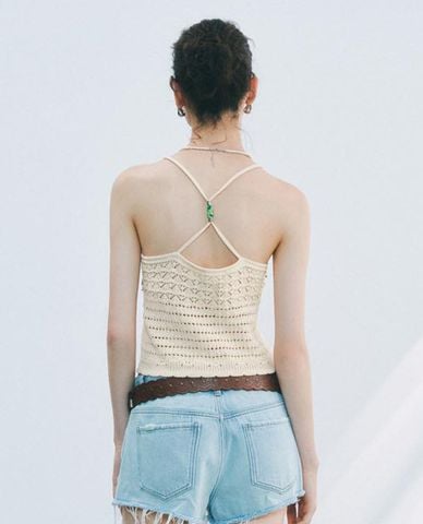  URBAN REVIVO - Áo hai dây nữ dệt kim phom croptop 