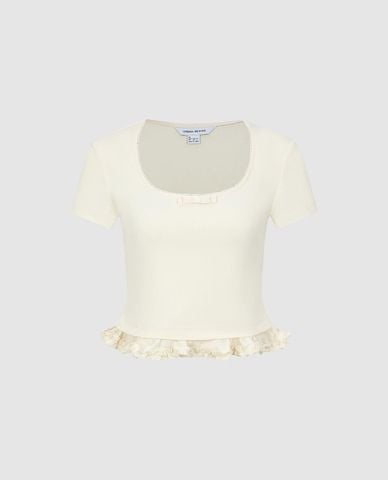  URBAN REVIVO - Áo croptop nữ cổ tròn phối bèo nhún 