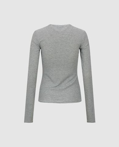  URBAN REVIVO - Áo thun nữ cổ chữ U tay dài phom ôm 