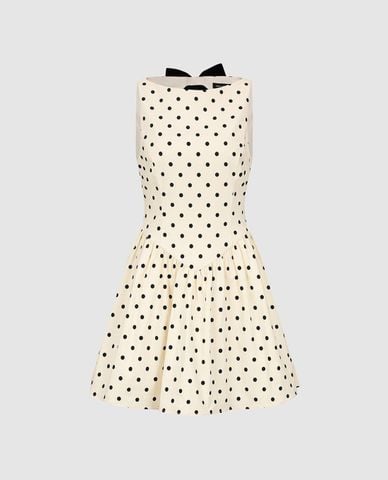 URBAN REVIVO - Đầm sát nách mini chấm bi phối nơ cổ điển 