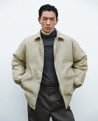  URBAN REVIVO - Áo khoác sơ mi nam chần bông kẻ sọc 