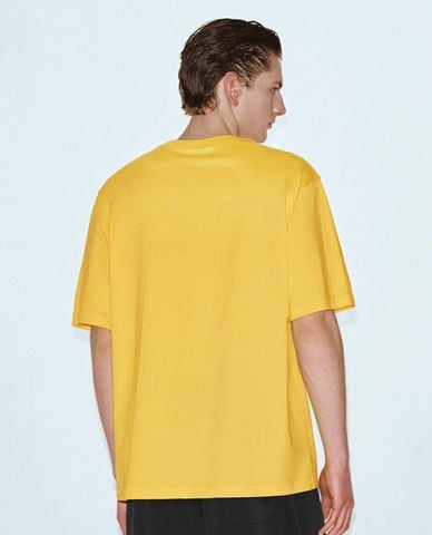  URBAN REVIVO - Áo thun nam cổ tròn tay ngắn hiện đại 