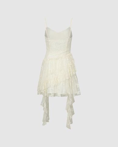  URBAN REVIVO - Đầm hai dây mini xếp tầng phối tua rua 