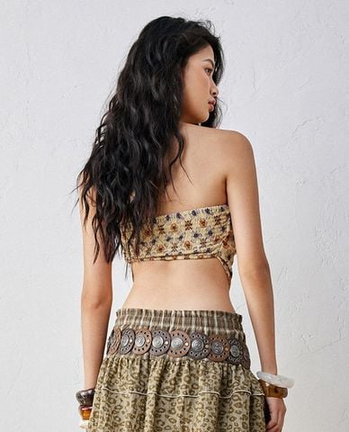  URBAN REVIVO - Áo kiểu nữ cúp ngực họa tiết hoa 