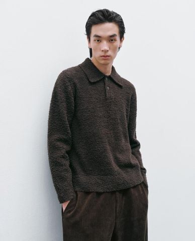  URBAN REVIVO - Áo dệt kim nam cổ bẻ tay dài 