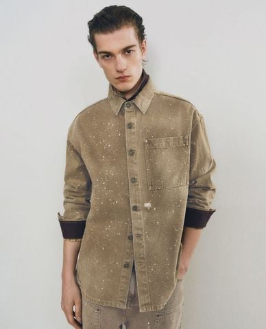  URBAN REVIVO - Áo sơ mi denim nam tay dài thời trang 