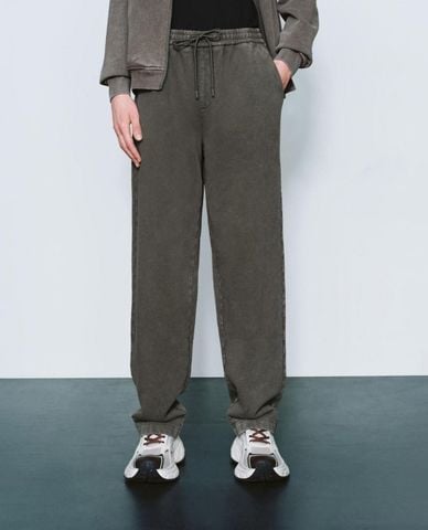  URBAN REVIVO - Quần nam ống rộng lưng thun Loose Drawstring 