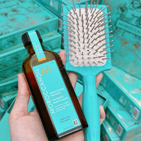 Giftset Moroccanoil Lunar New Year Set (1 Tinh Dầu Dưỡng Tóc 100ml + 1 Lược Gỡ Rối Mini)